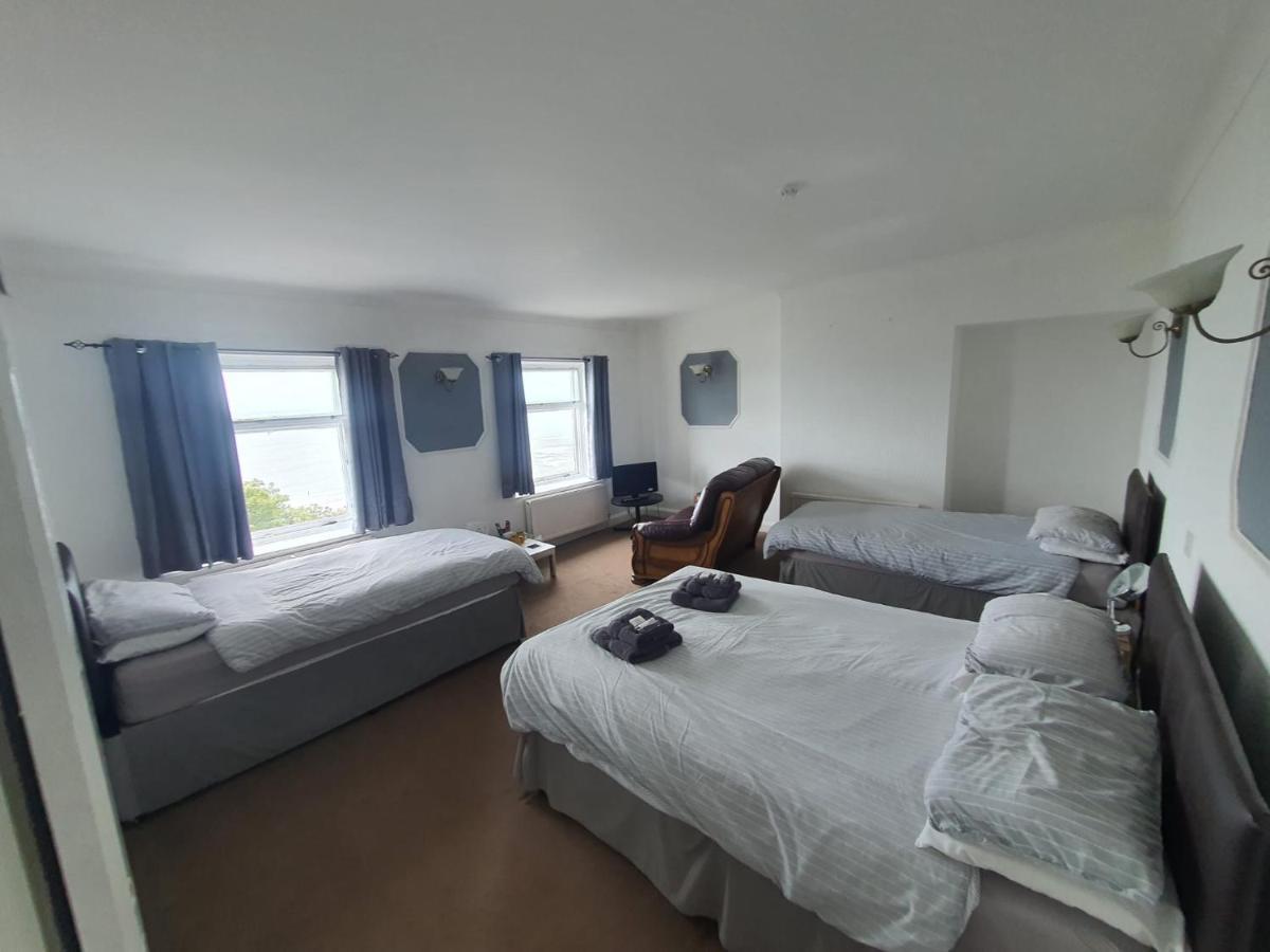 Highlander Hotel Scarborough Bagian luar foto